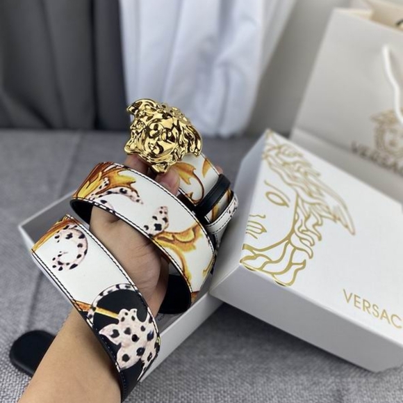Versace Belt - Picture 6 of 11